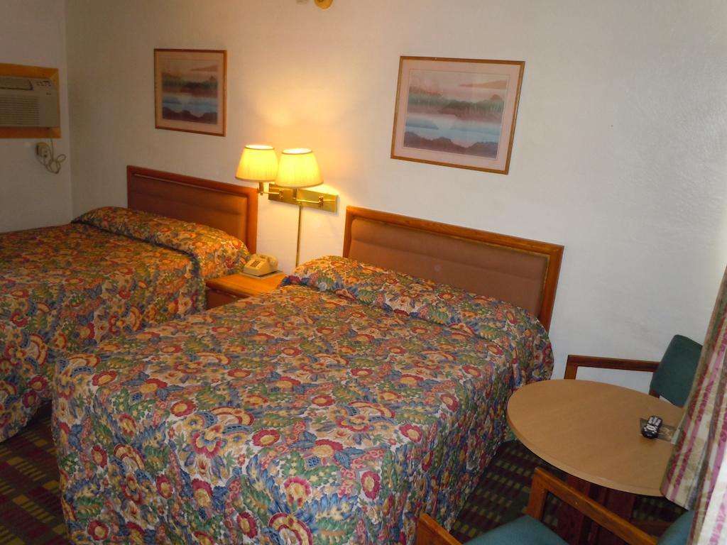 Value Inn Fallon Værelse billede