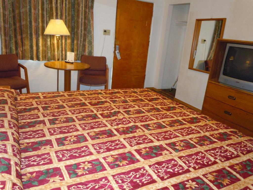 Value Inn Fallon Værelse billede